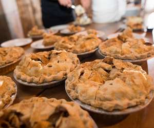 Apple pie buffet